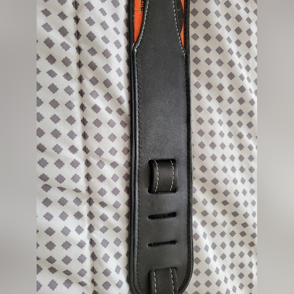 Guitar Strap - Picture 5 of 6